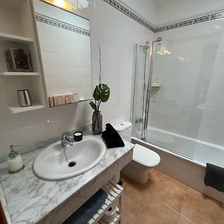 Andres بلايا بلانكا